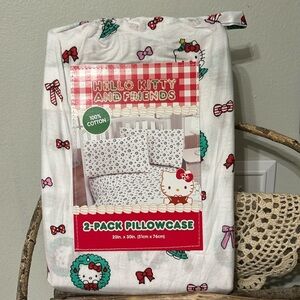 CLEARANCE FINAL SALE!! NIP HELLO KITTY 2 PACK CHRISTMAS PILLOW CASES